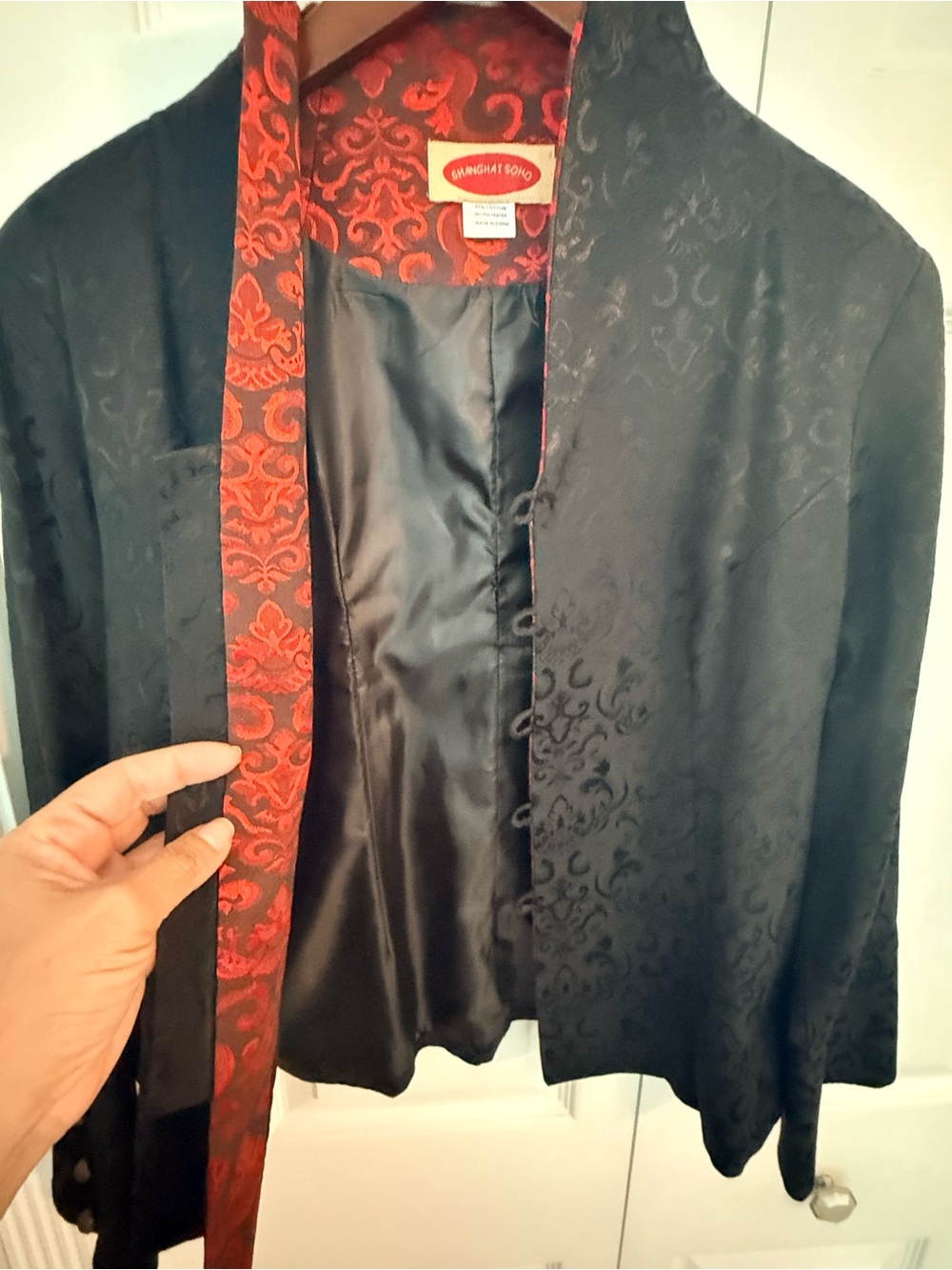 Shanghai Tang Black Brocade Jacket with Red Interior Trim SIZE LARGE